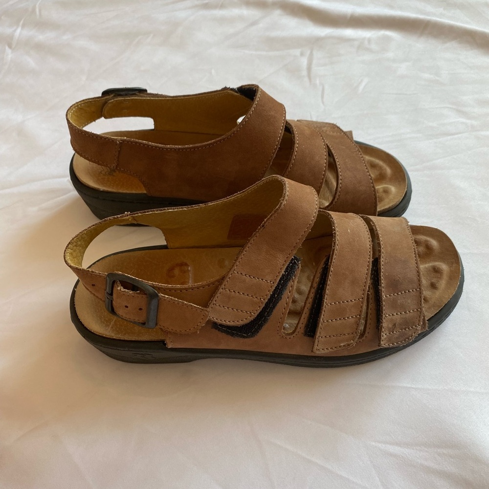 ROMIKA SANDALS!